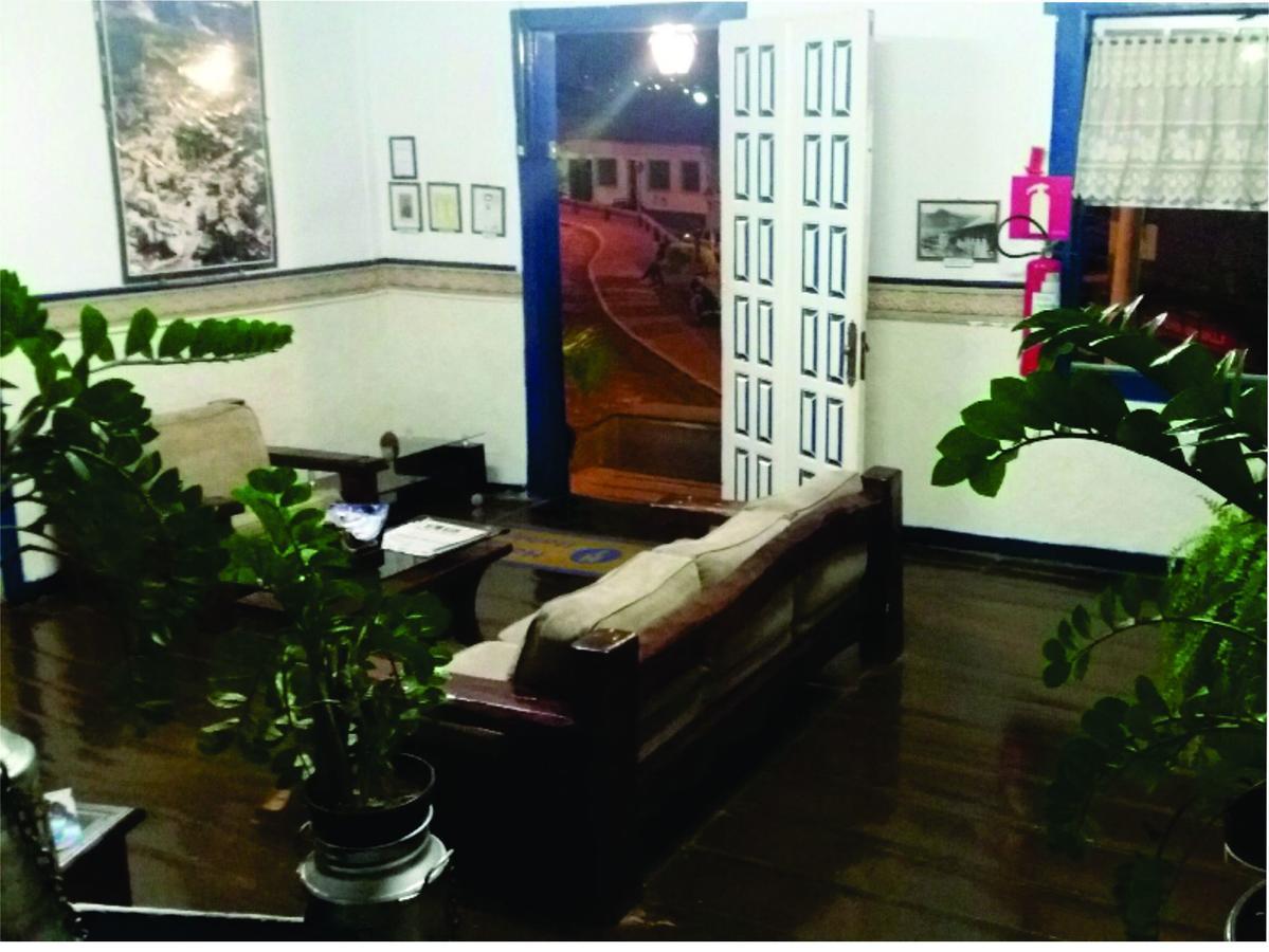 Hotel Itabira Bagian luar foto