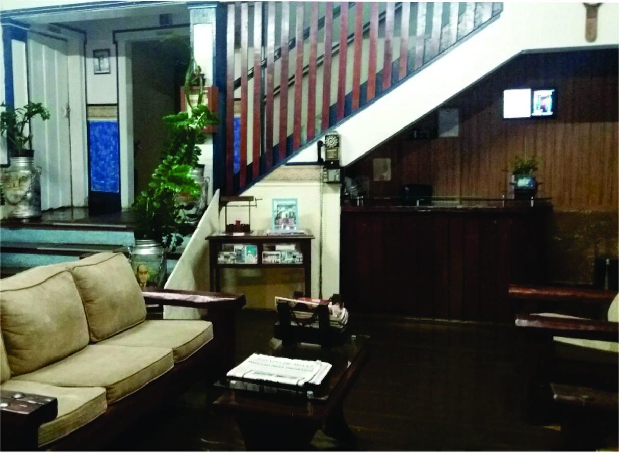 Hotel Itabira Bagian luar foto
